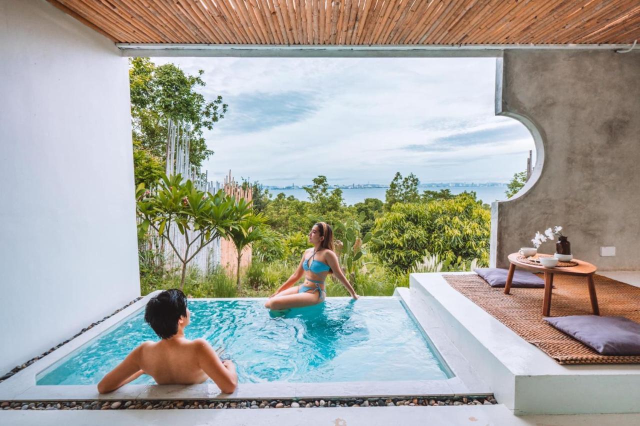 Myth Koh Larn Resort Bar And Bistro Kültér fotó